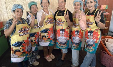 พลิกโชคชะตาพารวย!ก๋วยเตี๋ยวสู้ชีวิต กล้าคิด กล้าทำ "ลูกชิ้นหมูเด้งปั้นสด ปลอดสารพิษ