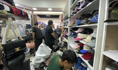 ยกระดับความเชื่อมั่นตลาดการค้าไทย!ลุยกวาดล้างสินค้าละเมิดลิขสิทธิ์บนห้างดังกลางกรุง