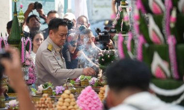 นายกฯประธานพิธีบวงสรวง ”ตราแผ่นดิน“ ขอพรสิ่งศักดิ์สิทธิ์คู่บ้านคู่เมือง  เสริมสิริมงคลของประเทศชาติ