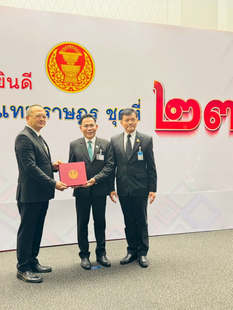 “ประสิทธิ์ โนทะ” สส.ป้ายแดง เขต 2 น่าน พร้อมลุยงานพื้นที่ ชูการเมืองใกล้ชิดประชาชน