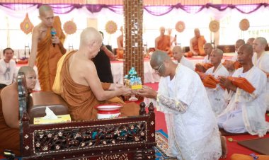 อำนาจเจริญ จัดพิธีบรรพชาอุปสมบทพระภิกษุสามเณรและบวชศีลจาริณีภาคฤดูร้อนเฉลิมพระเกียรติ