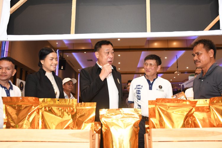พัทลุงเร่งผลักดันแบรนด์  “ทุเรียนภูบรรทัด”  ครอบคลุม 6 อำเภอ  ริมเทือกเขาบรรทัดสู่ตลาดสากล