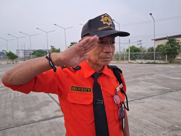ชีวิตที่ต้องดิ้น!"ปาน" หนุ่มใหญ่สู้ชีวิต จากอดีตทหารพราน - อบต. สู่. รปภ. บริษัทเอกชน