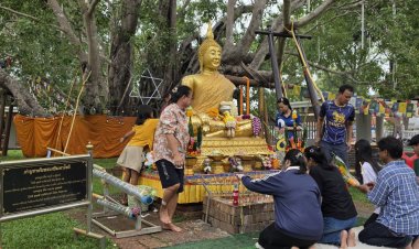 "หนุ่มสาวฉันทนา"บุกวัดต้นโพธิ์ แห่ขอพรสิริมงคลวันแรงงาน–ชมจุดบั้งไฟใกล้กรุงฯ