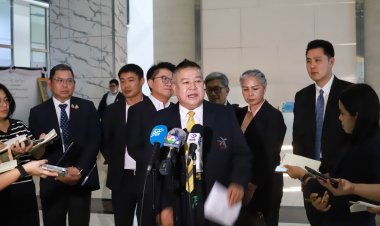 สหพันธ์ขนส่งฯ ชง “เอกนิติ” แนะออก Soft Loan ดอกเบี้ย 1% ยาว 5 ปี หนุนการเปลี่ยนผ่านพลังงานสู่ EV