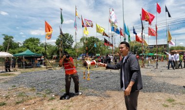 "สส.เต๋า- ศุภชัย นพขำ" สืบสานประเพณีจุดลูกหนูวัดเวฬุวันสนามสุดท้ายของปีนี้