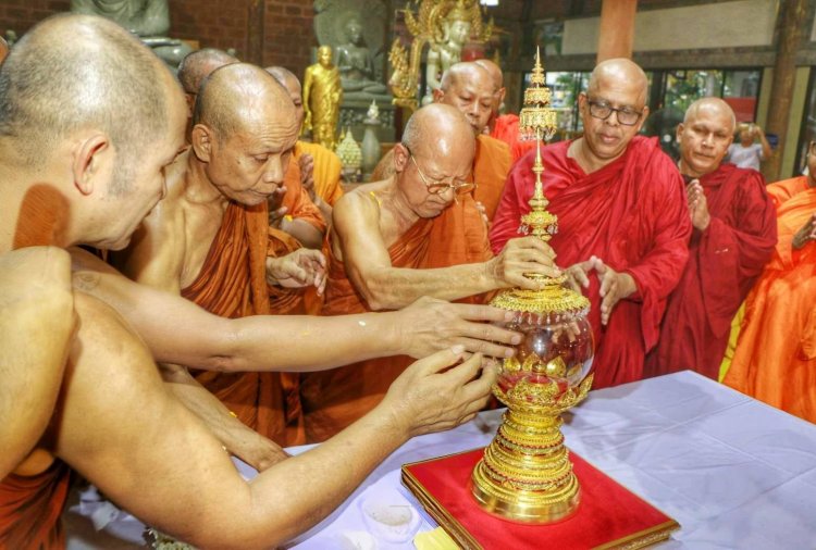 สำนักสงฆ์ ป่าเทสก์รังสีมหาวีโร คลอง 15 จัดพิธีอัญเชิญพระบรมสารีริกธาตุ ประดิษฐานเป็นการถาวร เพื่อให้พุทธศาสนิกชนได้สักการะ