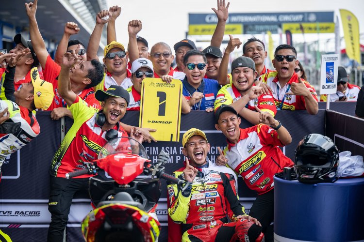 ธงไทยกระหึ่มเอเชีย! 5 นักบิดผงาดกวาดโพเดียม ซิว 2 แชมป์ ศึก Asia Road Racing สนาม 2