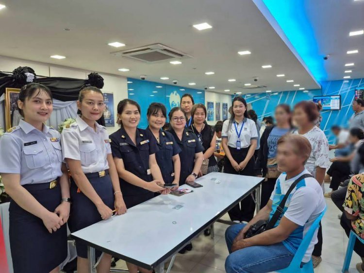 "สุขสมรวย" รมต. ประจำสำนักนายกรัฐมนตรี ติดตามอย่างใกล้ชิด บูรณาการทุกภาคส่วน ร่วมด้วยช่วยกัน เพื่อประชาชน
