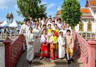พุทธศาสนิกชนแน่นวัดเบญจมบพิตรฯ ร่วมตักบาตร ‘วันวิสาขบูชา 2569’ สืบสานมหาบารมีโลก