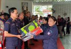 ศรีสะเกษเสริมเขี้ยวเล็บ ชรบ.ชายแดนไทย–กัมพูชา มอบอุปกรณ์เพิ่มประสิทธิภาพพิทักษ์ความมั่นคงฐานราก 63 หมู่บ้าน