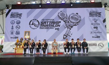 ผู้บัญชาการทหารเรือ ผู้แทนพระองค์มอบถ้วยรางวัลและปล่อยตัวการแข่งขัน AMAZING RACE FESTIVAL SATTAHIP TRIATHLON 2026