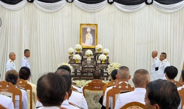 พสกนิกรชาวกันทรลักษ์พร้อมใจลงนามแสดงความไว้อาลัย สมเด็จพระเจ้าลูกเธอ เจ้าฟ้าพัชรกิติยาภาฯ