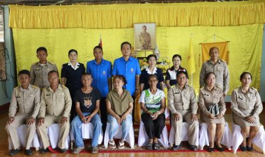 มูลนิธิราชประชานุเคราะห์มอบเงินและสิ่งของพระราชทานแก่ครอบครัวผู้ประสบอัคคีภัยในพื้นที่อำเภอกันทรลักษ์