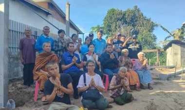 เมตตาข้ามทวีป ! พระภิกษุไทยในสหรัฐฯมอบ 1 แสนบาท สร้างบ้านใหม่ให้ครอบครัวผู้ประสบอัคคีภัยที่กันทรลักษ์