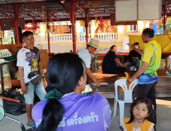 ไวยาวัจกร ปะทะเดือดกรรมการ วัดหนองกระดี่นอก (หลวงพ่อเคลือบ) โต้เถียงเรื่องเงินวัด เกือบวางมวยต่อหน้าชาวบ้าน กว่า 30 คน