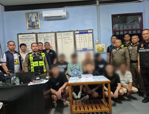 ทล.สกัดจับแก๊งขน"จีนเทา"ลอบเข้าไทยจากอุบลฯมุ่งหน้าไปทุมธานี สารภาพรับจ้างเที่ยวละ 8,000