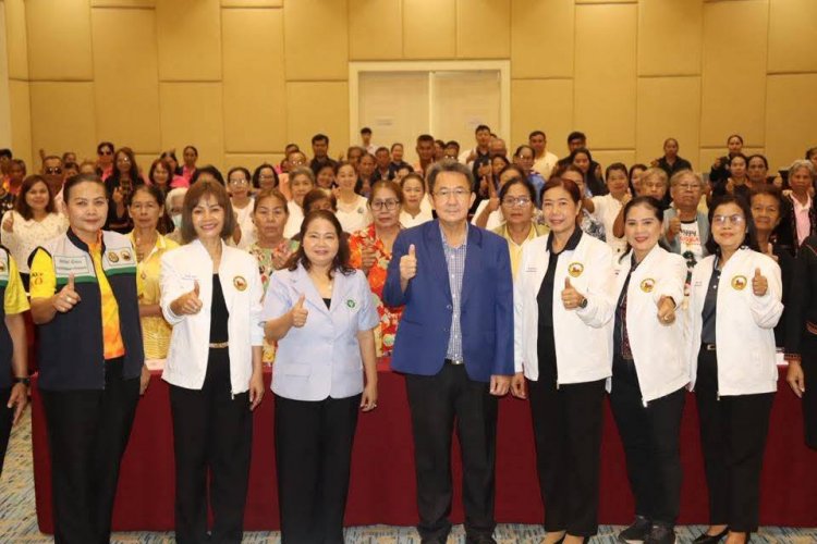 อบจ.ศรีสะเกษ พัฒนาศักยภาพผู้นำและเครือข่ายผู้สูงอายุ ยกระดับคุณภาพชีวิตผู้สูงวัย