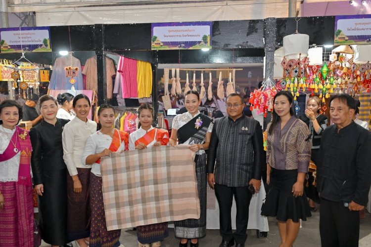 วธ. ผนึกพลังบวรภาคอีสาน ต่อยอดทุนศรัทธา–ทุนวัฒนธรรม สู่เศรษฐกิจชุมชนเข้มแข็งอย่างยั่งยืน