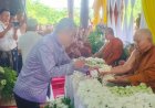 นายอำเภอไชยวานประธานพิธีทอดถวายผ้าป่าสามัคคีครบรอบ 7 3 ปีพระครูสาธิวิริยะปัญญาภรณ์