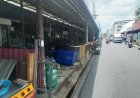 กำลังซื้อรากหญ้า ถดถอย ยอดขายตลาดนัดวูบ! ผู้ค้าเคหะชุมชนร่มเกล้า-บางชัน วอนรัฐลดค่าเช่าพื้นที่