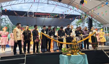 ศรีสะเกษ ! ผู้ว่าฯศรีสะเกษเปิดงานเทศกาลผลไม้และของดีศรีขุนหาญ ประจำปี 2569 ครั้งที่ 24
