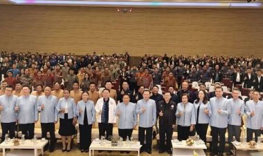 นายก อบจ.ศรีสะเกษลุยพัฒนาศักยภาพบุคลากรอีสาน  ยกระดับท้องถิ่น