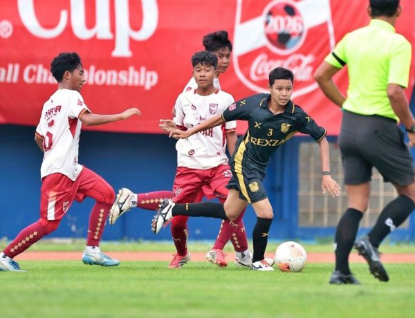 รร.กีฬาจังหวัดยะลา ควงสงขลาพิทยาฯ คว้าตั๋วภาคใต้ ลุย "บอลโค้กคัพU17 รอบประเทศ
