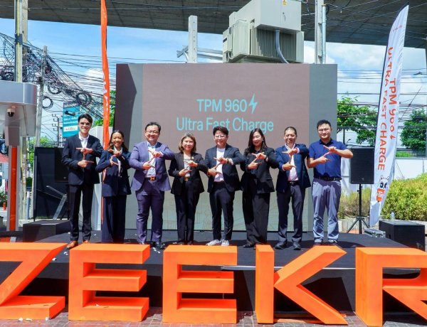 กทม.ผนึกเอกชนเปิดสถานี Ultra-Fast Charging ยกระดับโครงสร้างพื้นฐาน EV ขับเคลื่อนความร่วมมือไทย–จีนสู่อนาคตพลังงานสะอาด