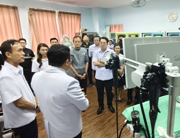 รมว.สธ.เปิดศูนย์ส่องกล้อง “Colonoscopy” รพ.ศรีสะเกษ มุ่งป้องกันมะเร็งลำไส้ใหญ่หลังพบผู้เสียชีวิตปีละกว่า 5 พันคน