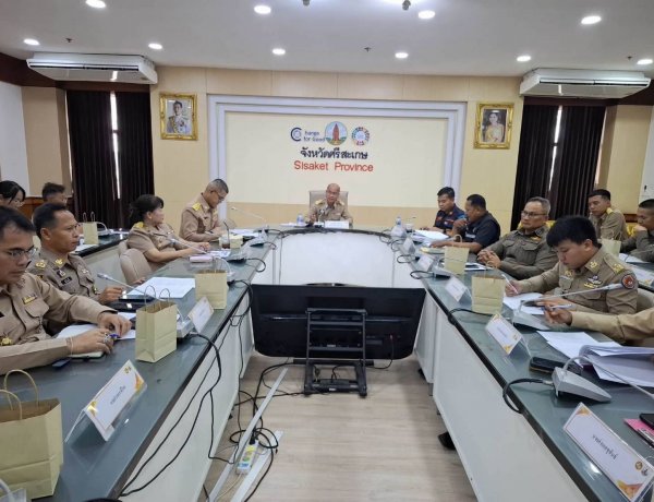 ศรีสะเกษย้ำประชาชนอย่าตื่นตระหนก! เตรียมแผนรองรับสถานการณ์ชายแดนไทย–กัมพูชา พร้อมซักซ้อมอพยพและดูแลผู้ได้รับผลกระทบครบวงจร