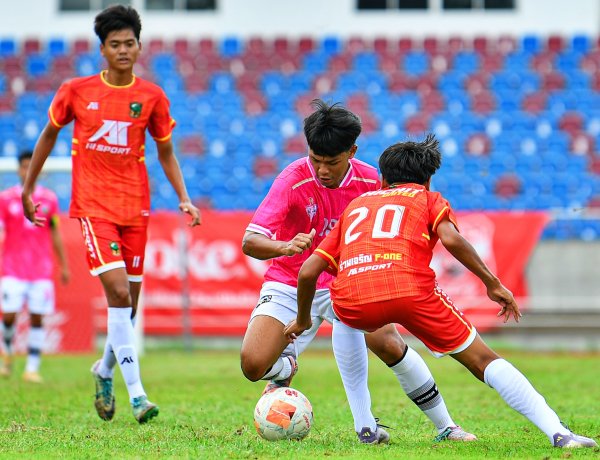 ทีเอสซีวิทยา ล้มยักษ์, สุโขทัย-เชียงใหม่ เอฟฯ โหดต่อเนื่อง "โค้กคัพ U17" รอบ 16 ทีม โซนภาคเหนือ