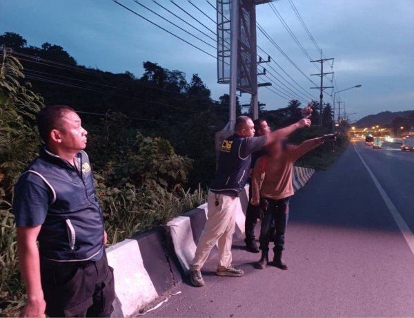 รวบตัวโจรแสบแอบปีนป้ายอัจฉริยะริมถนนมิตรภาพ ลักตัดสายไฟสาธารณะเสียหายหนัก!