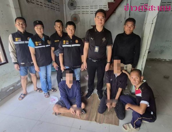 อนาคตวูบ!ตำรวจศรีสะเกษบุกจับครูศิลปะโรงเรียนดังเสพยาบ้ายึดของกลาง 3 เม็ด