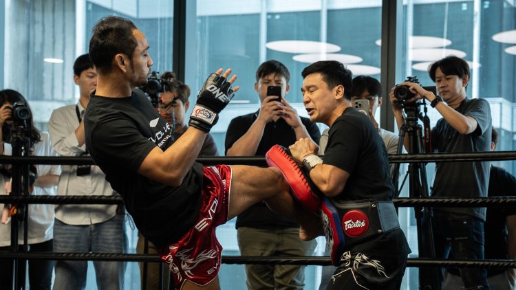 เก๋าวัดสด! “สามเอ” ควง “อาลีฟ” โชว์หุ่นฟิตก่อนชิงเข็มขัด ใน The Inner Circle 23