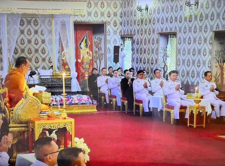 ผู้ว่าฯศรีสะเกษนำพสกนิกรร่วมเป็นเจ้าภาพพระพิธีธรรมสวดพระอภิธรรมพระบรมศพพระบรมราชชนนีพันปีหลวง