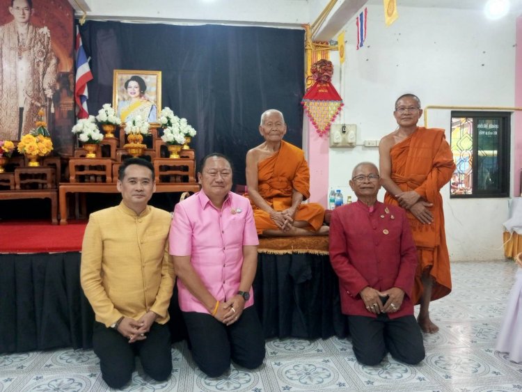รองผู้ว่าฯศรีสะเกษเป็นประธานฝ่ายฆราวาสพิธีทำบุญครบรอบวันคล้ายวันละสังขารเกจิบูรพาจารย์ (หลวงปู่สังข์ สุริโย)